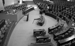 Bild: Andreas Praefcke, "Reichstag, Plenarsaal des Bundestags". Some rights reserved. Quelle: wikimedia commons